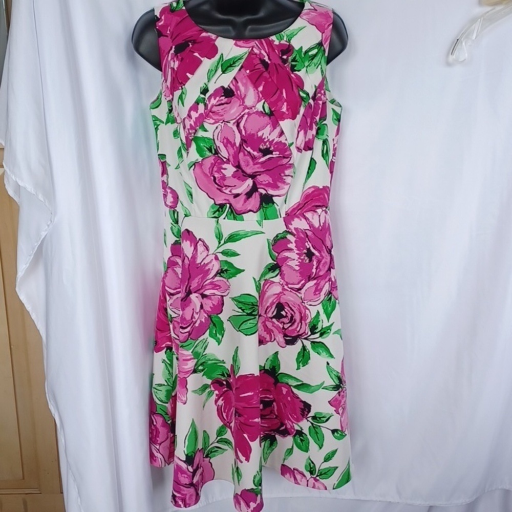 ALYX Limited Size 10 Fit and Flare Floral Dress, 19" ptp, 16" flat waist measure